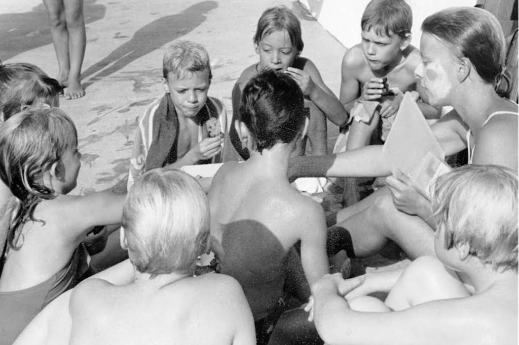From the Aug. 29, 1984 Observer: “Swimming instructor Barb Dynes hands out certificates and badges to her class at Fletcher Park pool. Instructors donned clown make-up to make the last day a festive occasion.” (Photo from the Salmon Arm Observer collection and courtesy of the Archives at R.J. Haney Heritage Village & Museum)